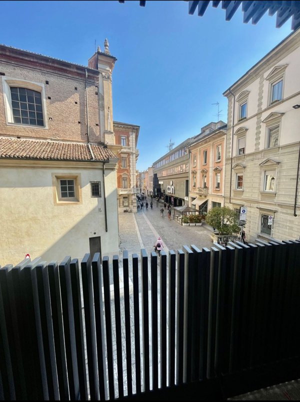 appartamento in vendita a Piacenza in zona Centro Storico
