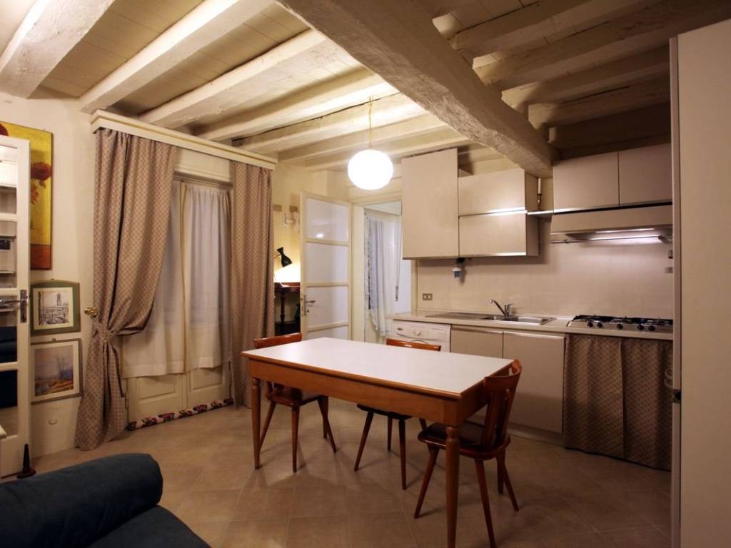 appartamento in vendita a Piacenza