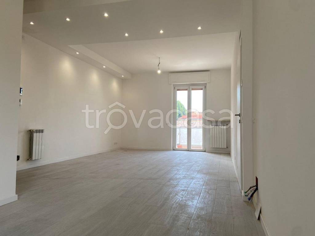 appartamento in vendita a Piacenza in zona Infrangibile