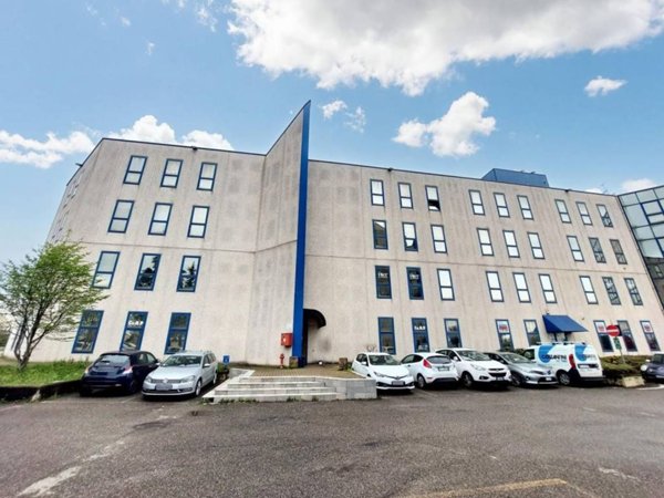 ufficio in vendita a Piacenza in zona Mucinasso