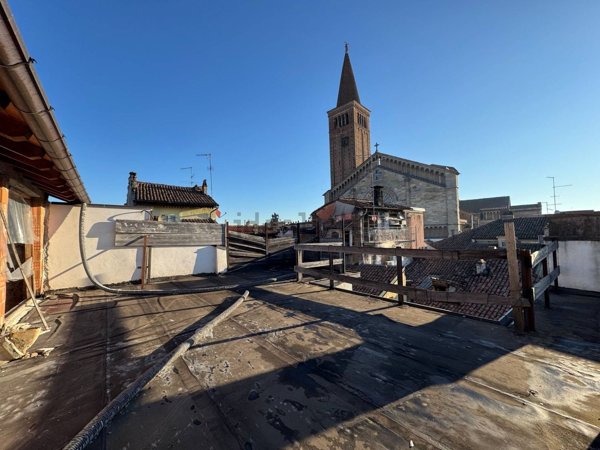 appartamento in vendita a Piacenza in zona Centro Storico