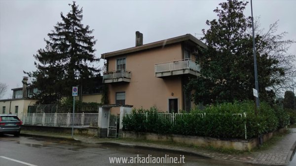 appartamento in vendita a Piacenza in zona Centro Storico