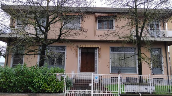 appartamento in vendita a Piacenza in zona Centro Storico