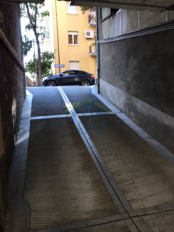 casa indipendente in vendita a Piacenza