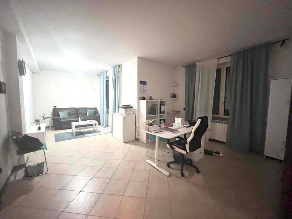appartamento in vendita a Piacenza in zona Infrangibile