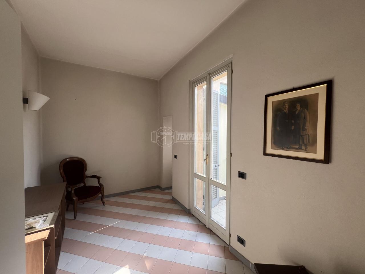 casa indipendente in vendita a Piacenza in zona Centro Storico