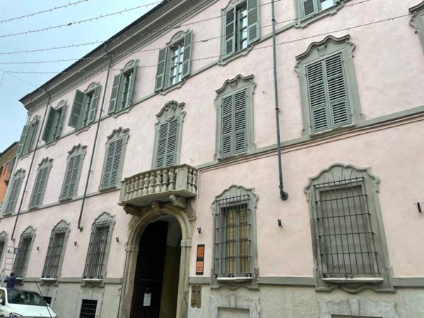 appartamento in vendita a Piacenza in zona Centro Storico