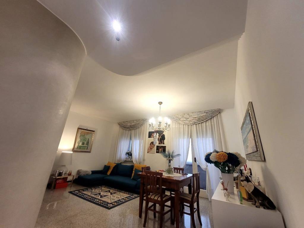 appartamento in vendita a Piacenza in zona Infrangibile