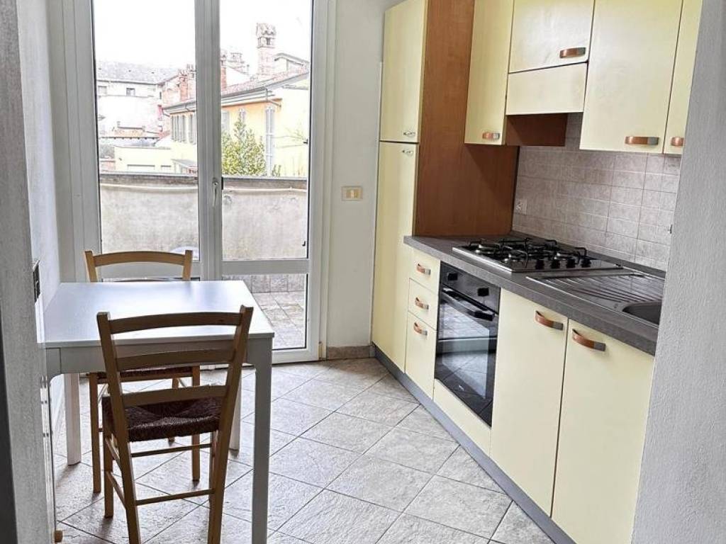intera palazzina in vendita a Piacenza in zona Centro Storico