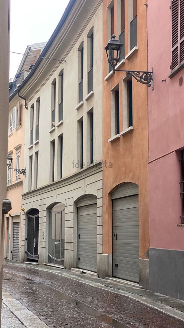 appartamento in vendita a Piacenza in zona Centro Storico