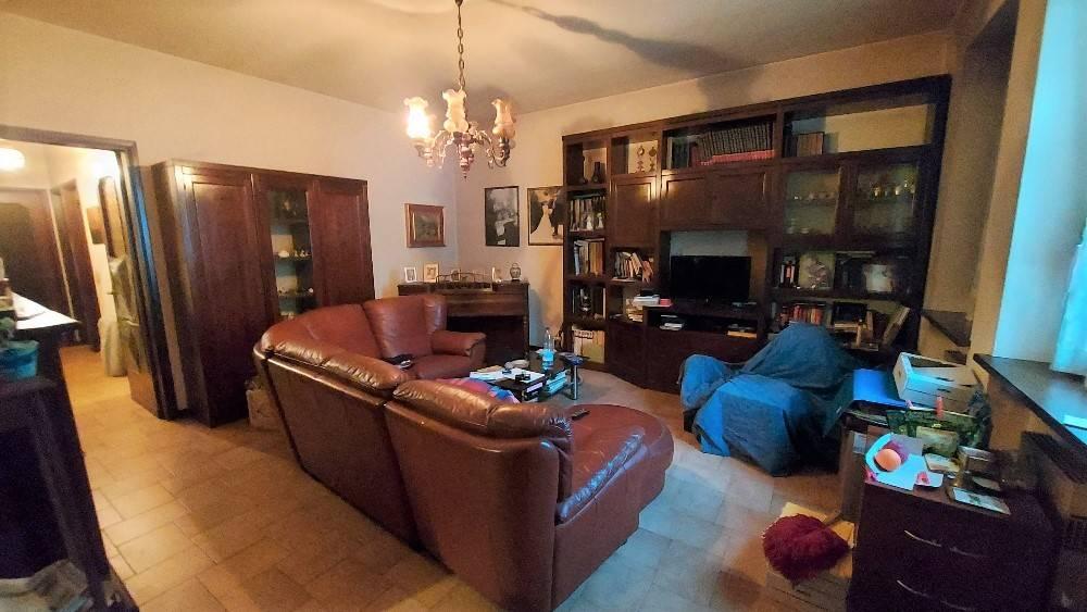 casa indipendente in vendita a Piacenza in zona La Verza