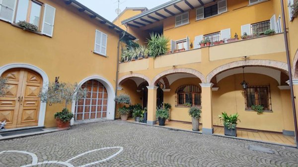 appartamento in vendita a Piacenza in zona Centro Storico