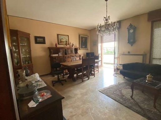 appartamento in vendita a Piacenza in zona Stadio