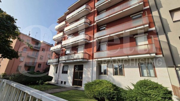 appartamento in vendita a Piacenza in zona Stadio