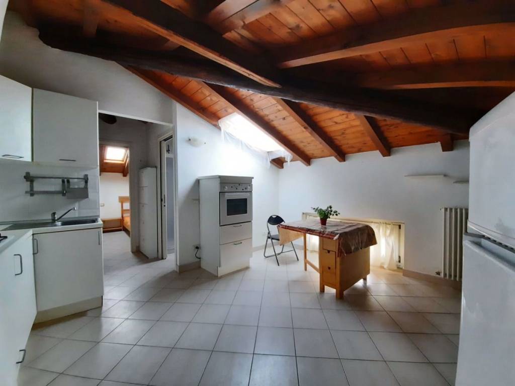 appartamento in vendita a Piacenza in zona Borgotrebbia