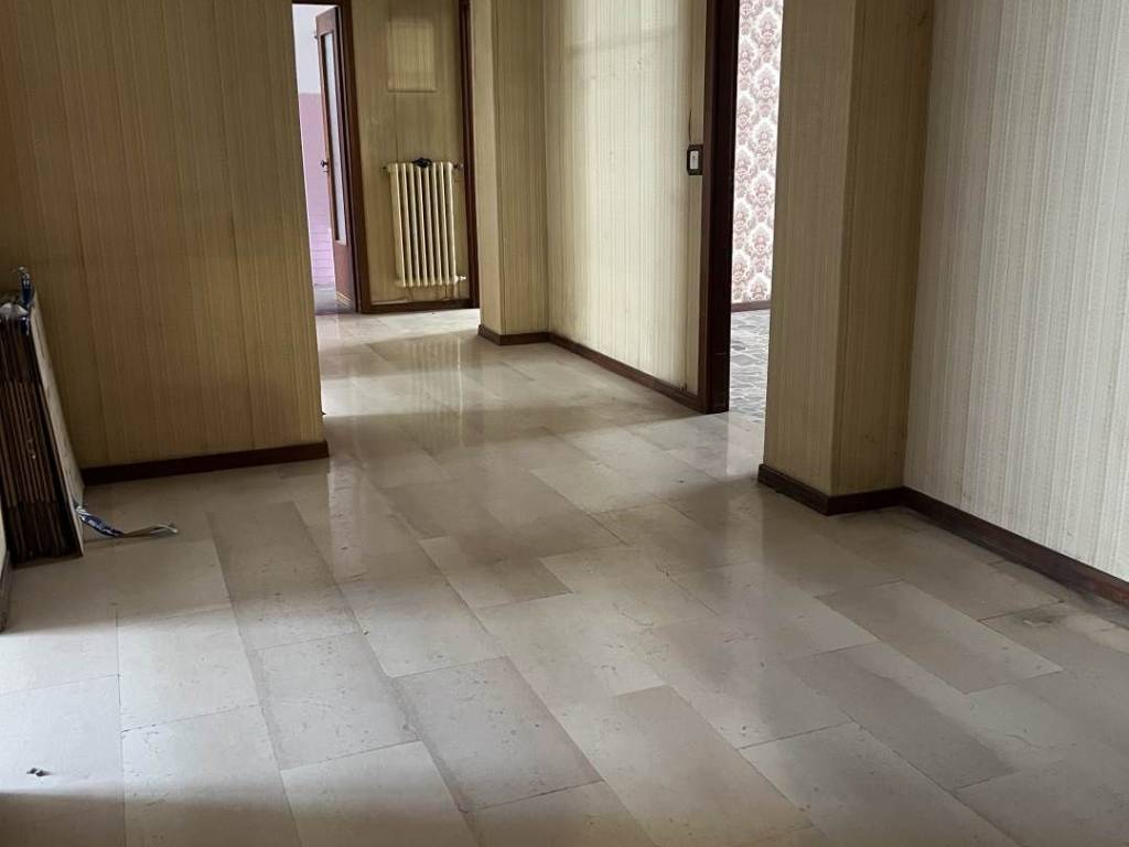 appartamento in vendita a Piacenza in zona Centro Storico