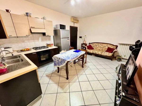 appartamento in vendita a Piacenza in zona Barriera Genova