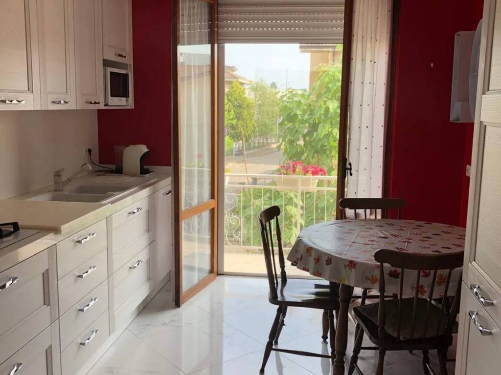 casa indipendente in vendita a Piacenza in zona Stadio