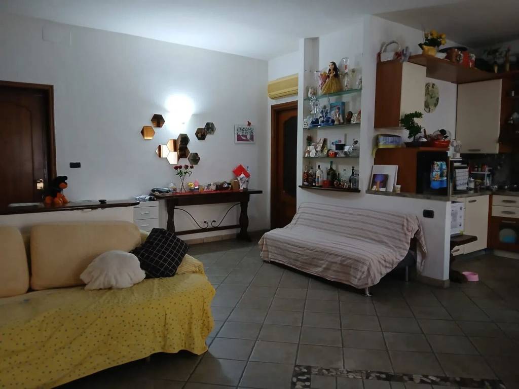 appartamento in vendita a Piacenza in zona Stadio