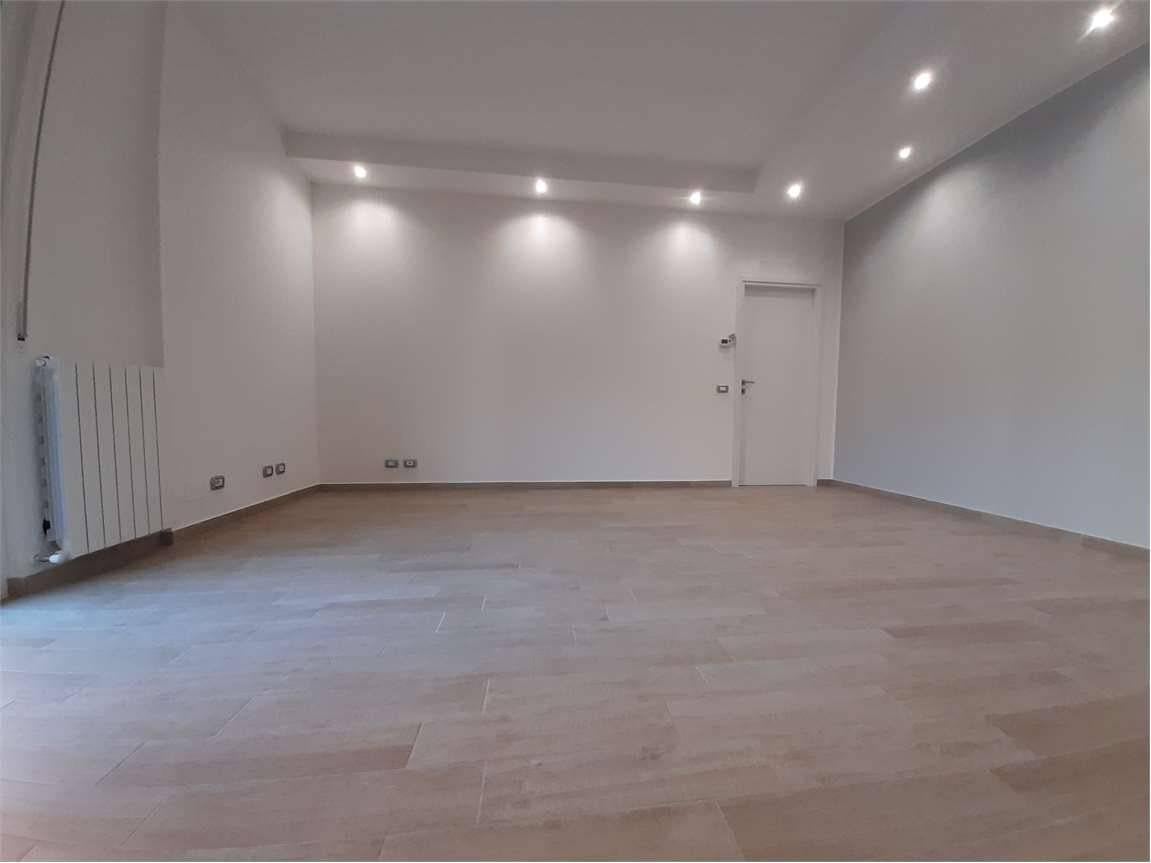 appartamento in vendita a Piacenza in zona Centro Storico