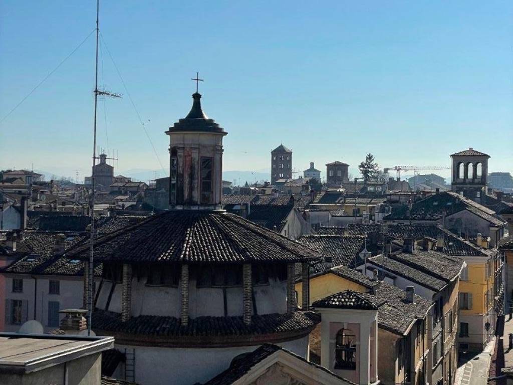 appartamento in vendita a Piacenza in zona Centro Storico