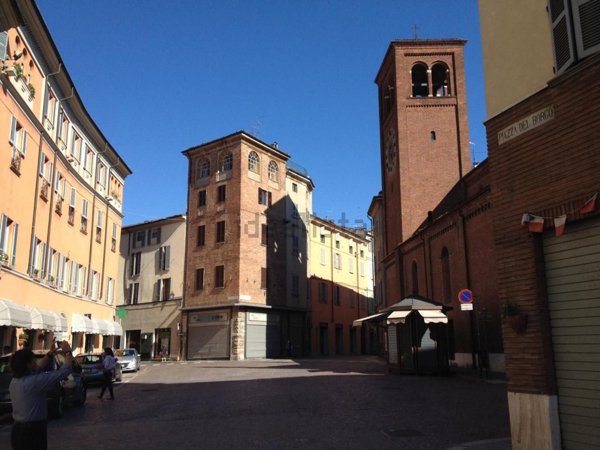 appartamento in vendita a Piacenza in zona Centro Storico
