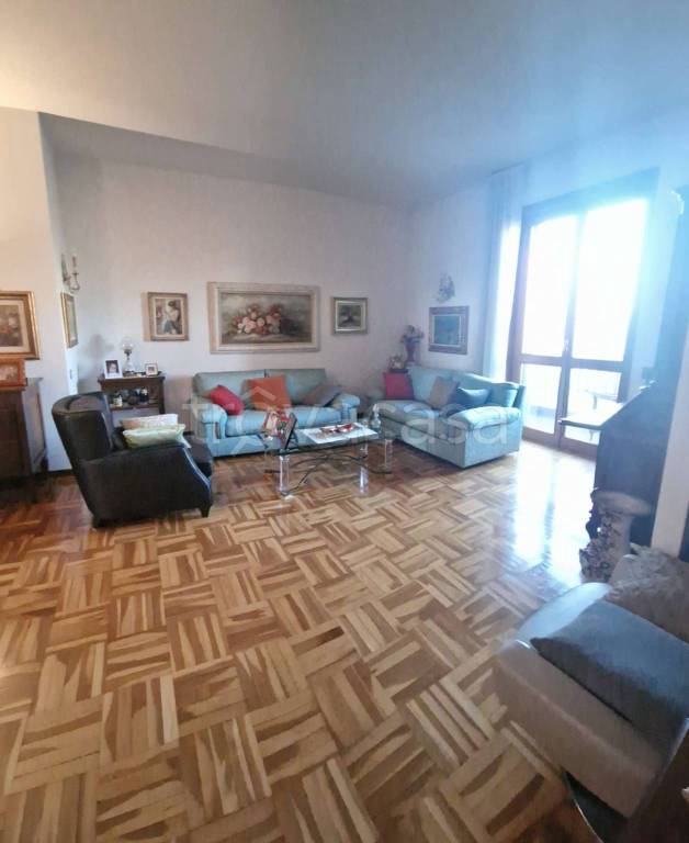 appartamento in vendita a Piacenza in zona Barriera Genova