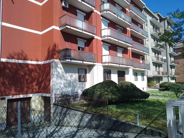 appartamento in vendita a Piacenza in zona Stadio