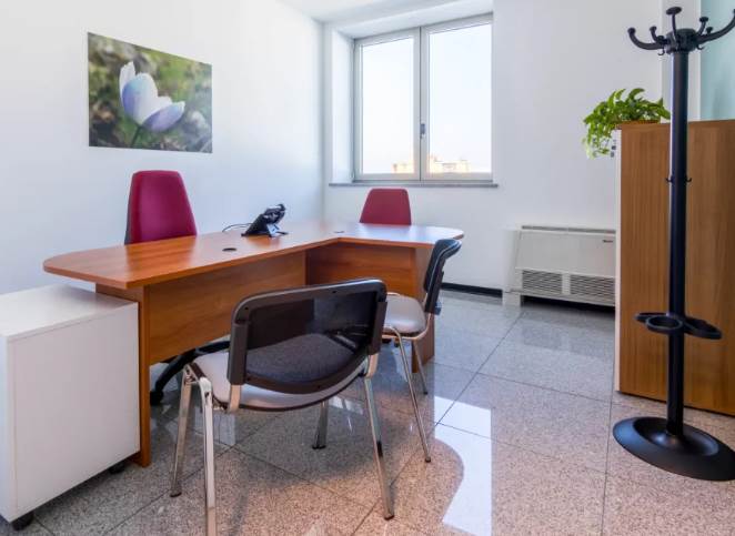 ufficio in vendita a Piacenza in zona Barriera Genova
