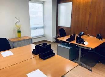 ufficio in vendita a Piacenza in zona Barriera Genova