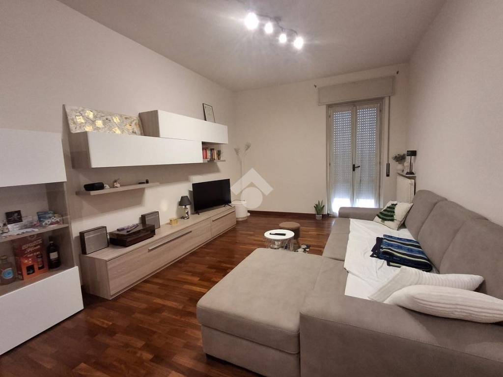 appartamento in vendita a Piacenza in zona Quarto