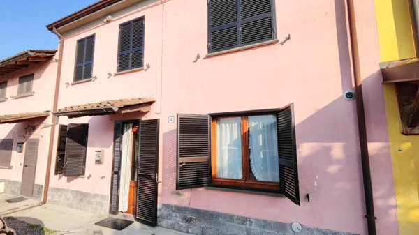 casa indipendente in vendita a Piacenza in zona Gerbido
