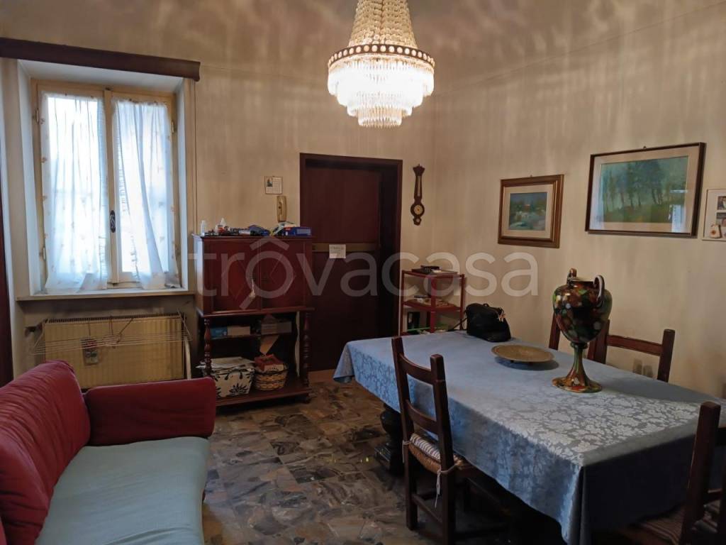 appartamento in vendita a Piacenza in zona Centro Storico