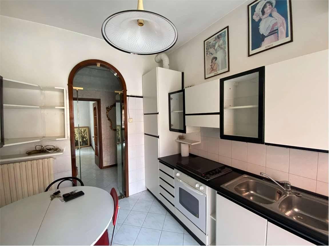 appartamento in vendita a Piacenza in zona Barriera Genova