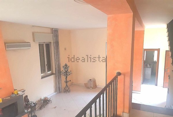 casa indipendente in vendita a Piacenza in zona Farnesiana
