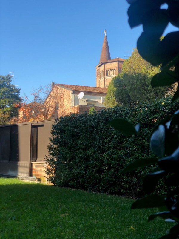casa indipendente in vendita a Piacenza in zona Centro Storico
