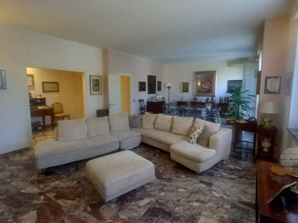 appartamento in vendita a Piacenza in zona Barriera Genova