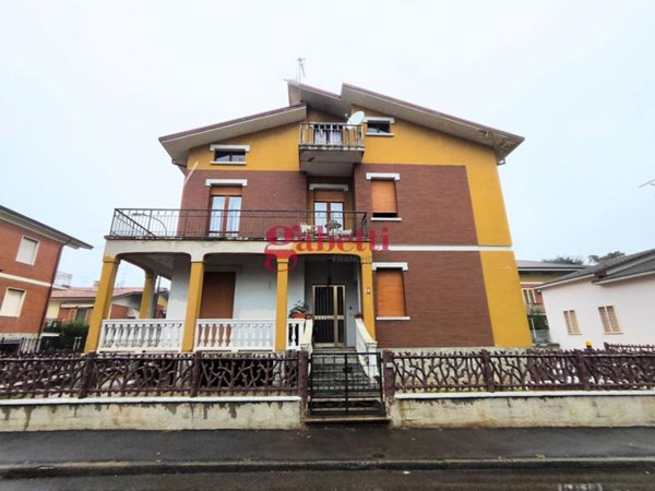 appartamento in vendita a Piacenza in zona Baia del Re