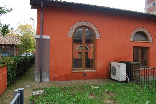 casa indipendente in vendita a Piacenza in zona Centro Storico