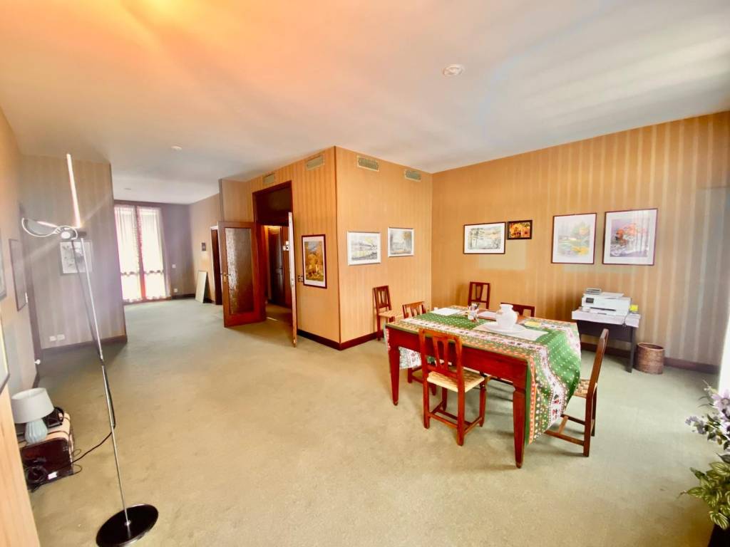 appartamento in vendita a Piacenza in zona Stadio