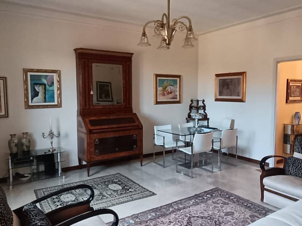 appartamento in vendita a Piacenza in zona Centro Storico