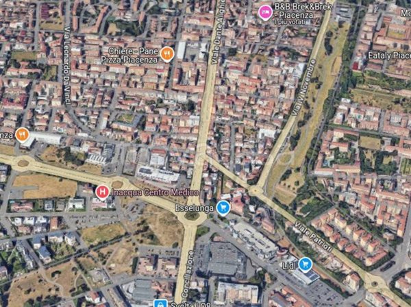 appartamento in vendita a Piacenza
