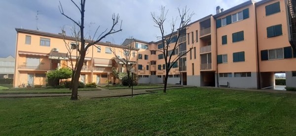 quadrivano in vendita a Piacenza in zona Veggioletta