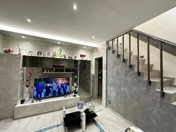 casa indipendente in vendita a Piacenza in zona Borgotrebbia