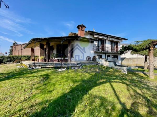 casa indipendente in vendita a Piacenza in zona Centro Storico