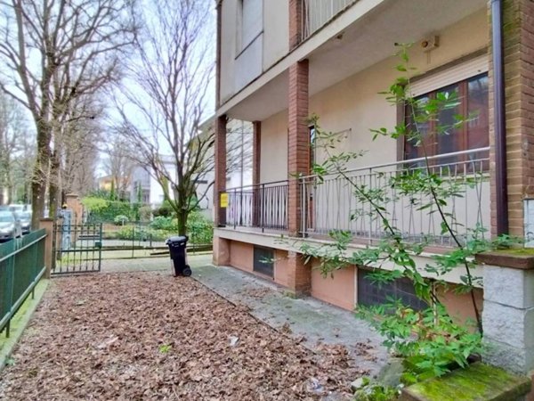 casa indipendente in vendita a Piacenza in zona Barriera Genova