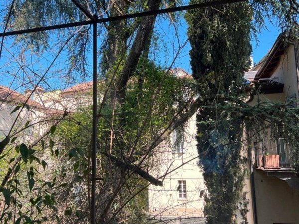 casa indipendente in vendita a Piacenza