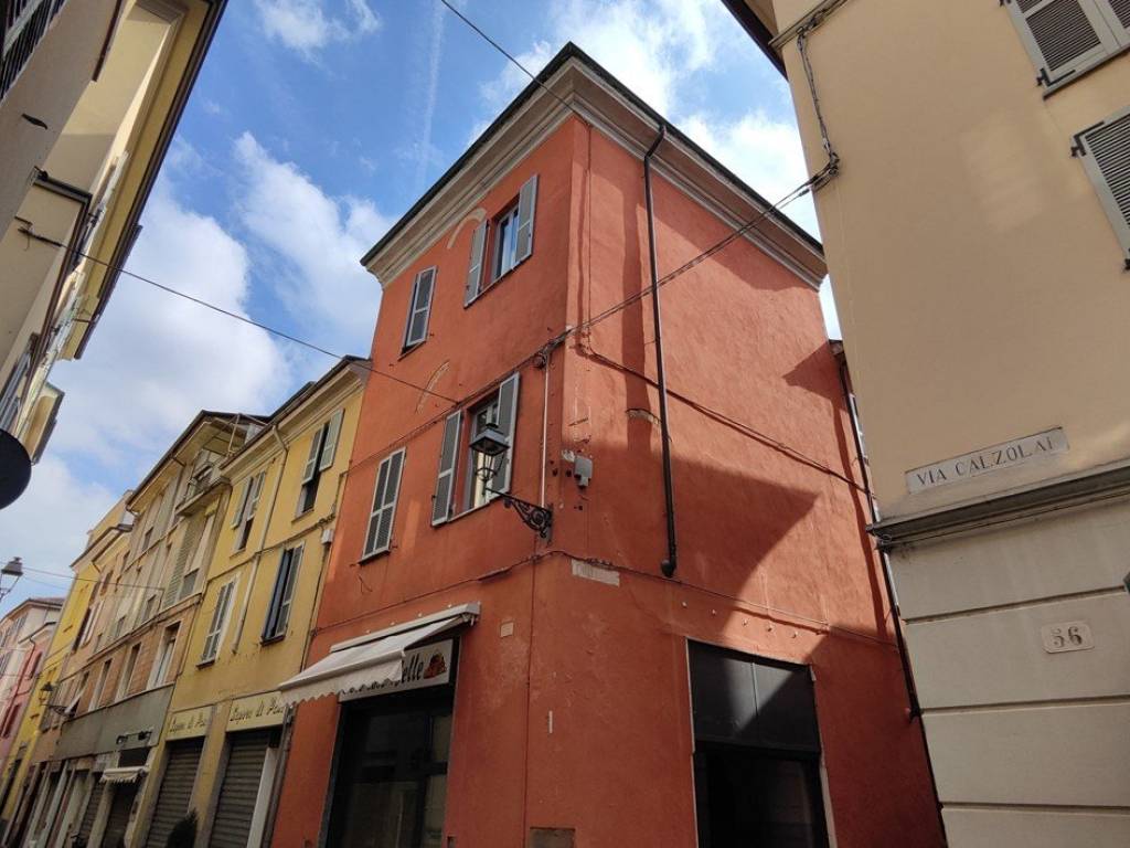 appartamento in vendita a Piacenza