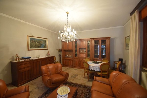 casa indipendente in vendita a Piacenza in zona La Verza