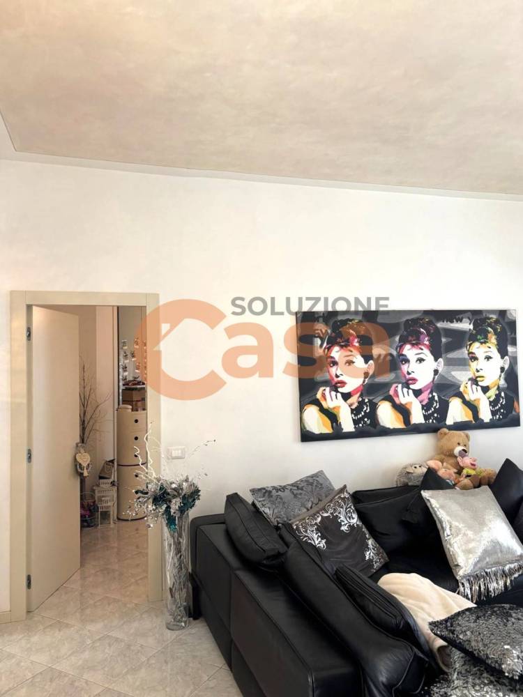 appartamento in vendita a Piacenza in zona Infrangibile
